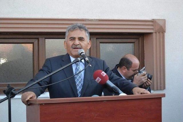 Ak Parti Grup Başkanvekili Mustafa Elitaş: 2