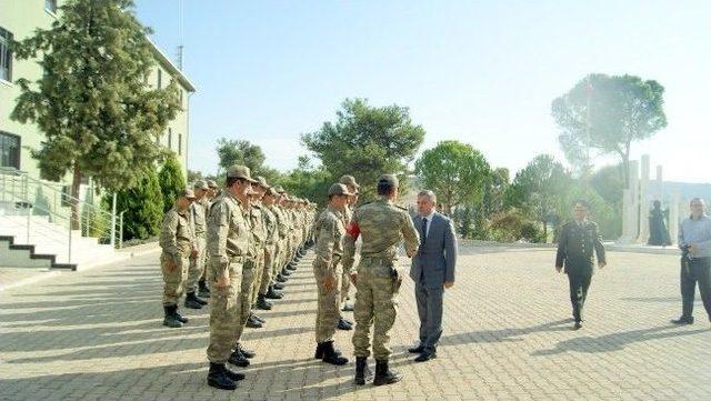 Seferihisar'da Kurban Bayramı Kutlaması Yapıldı,hastalar Ziyaret Edildi