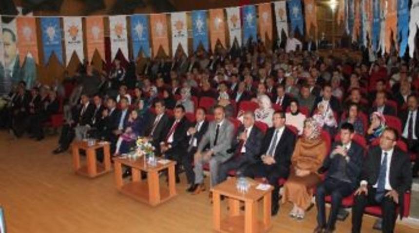 Ak Parti Kırşehir Teşkilatı Bayramlaşma Ve İl Danışma Meclisi Toplantısını Ger&ccedil;ekleştirdi