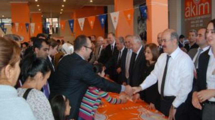 Şahin Ve &Ccedil;elik, AK Parti Gaziantep İl Başkanlığı&rsquo;nda Bayramlaştı