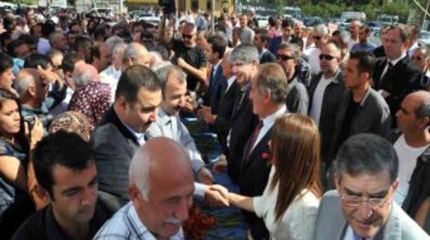 Ertuğrul G&uuml;nay: Kimsenin Yaşam Ve Hayat Tarzıyla Meşgul Değiliz