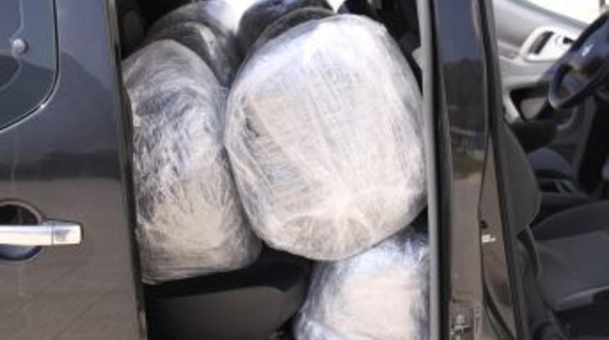 Polis Bayramda Da Uyuşturucu Tacirlerine G&ouml;z A&ccedil;tırmadı