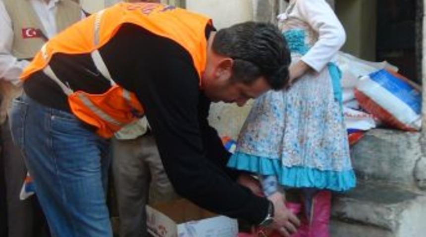 Kimse Yok Mu G&ouml;n&uuml;ll&uuml;leri Suriyeli Sığınmacılarının Da Kimsesi Oldu