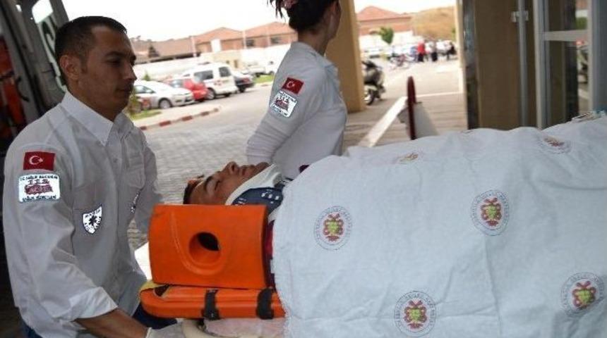 Turgutlu&rsquo;da Trafik Kazası: 1 Yaralı