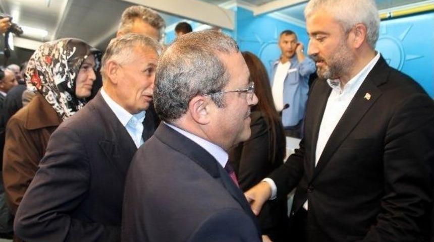 Ak Partililer Bayramlaştı