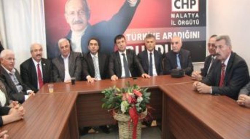 Chp&rsquo;de Bayramlaşma T&ouml;reni Yapıldı