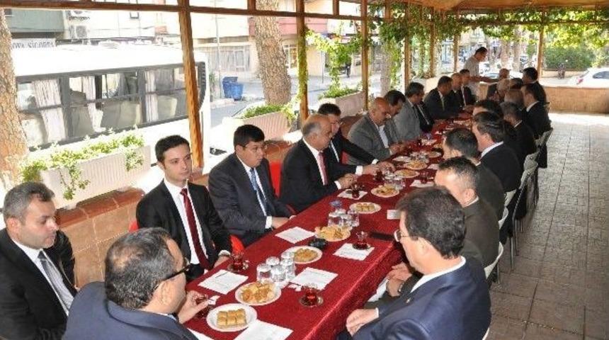 Nazilli Protokol&uuml; Bayramlaştı