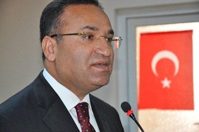 Başbakan Yardımcısı Bozdağ: “chp Eskiden Olsa Anayasanın Kapısında Yatardı