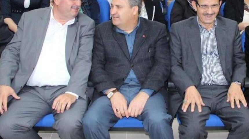 Ak Partili &Ccedil;er&ccedil;i Partilileriyle Bayramlaştı