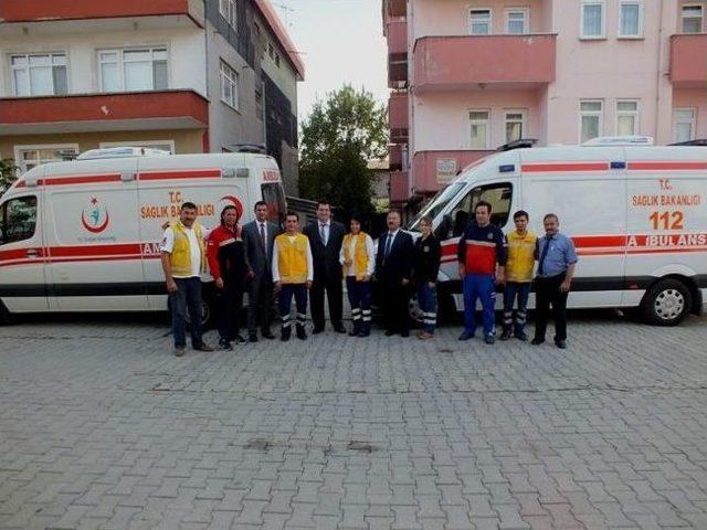 Bayramda Yoğun Tempo &Ccedil;alışan Sağlık&ccedil;ılara Ziyaret Morali 1