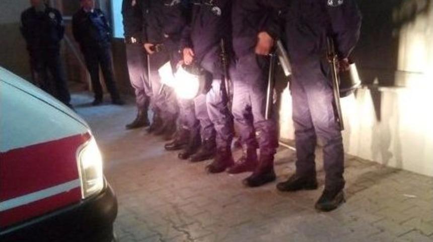 Mecit&ouml;z&uuml;'nde arazi anlaşmazlığı: 4 &ouml;l&uuml;, 4 yaralı