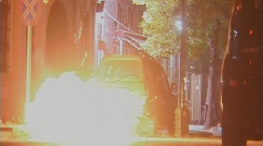 Kars&rsquo;ta Park Edilmiş Otomobil Polisi Alarma Ge&ccedil;irdi