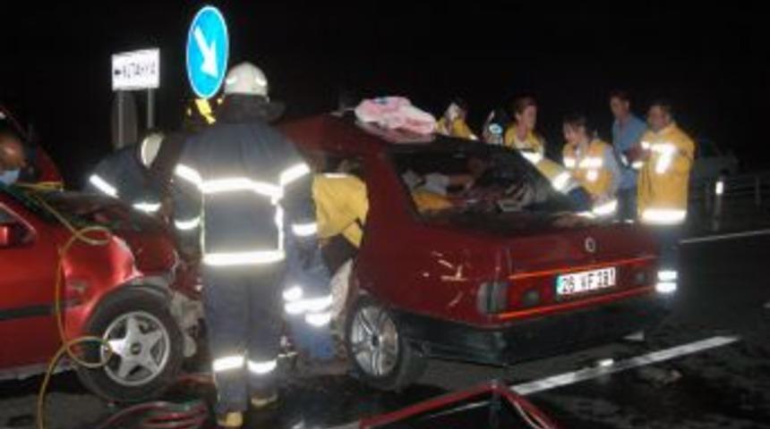 K&uuml;tahya'da Kaza: 5 Yaralı