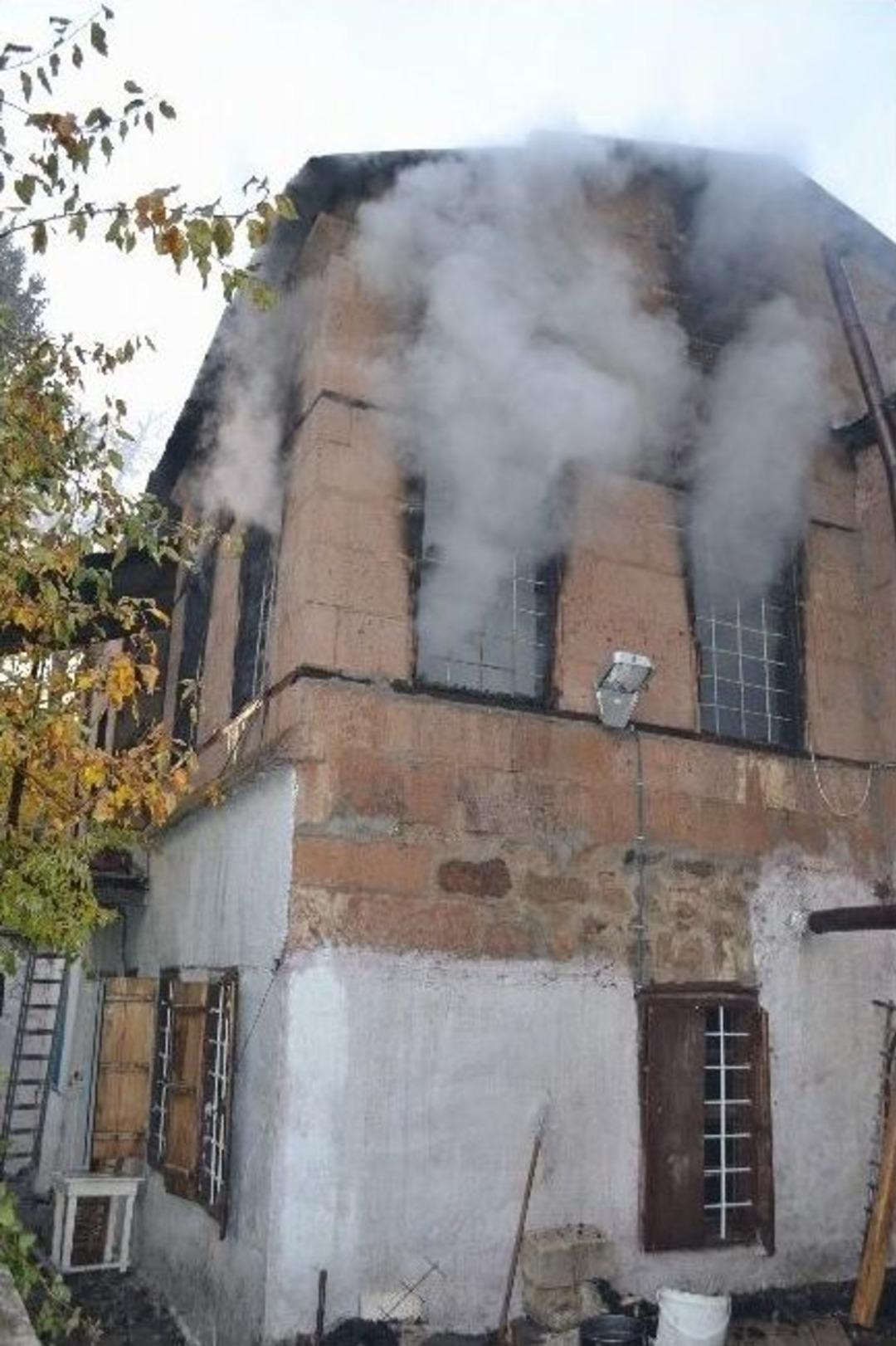 Niğde'de mangal faciası: 3 &ouml;l&uuml;, 1 yaralı