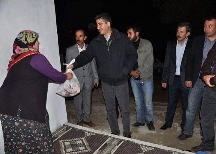 Adilcevaz Kaymakamlığı’ndan 650 Aileye Kurban Eti G3