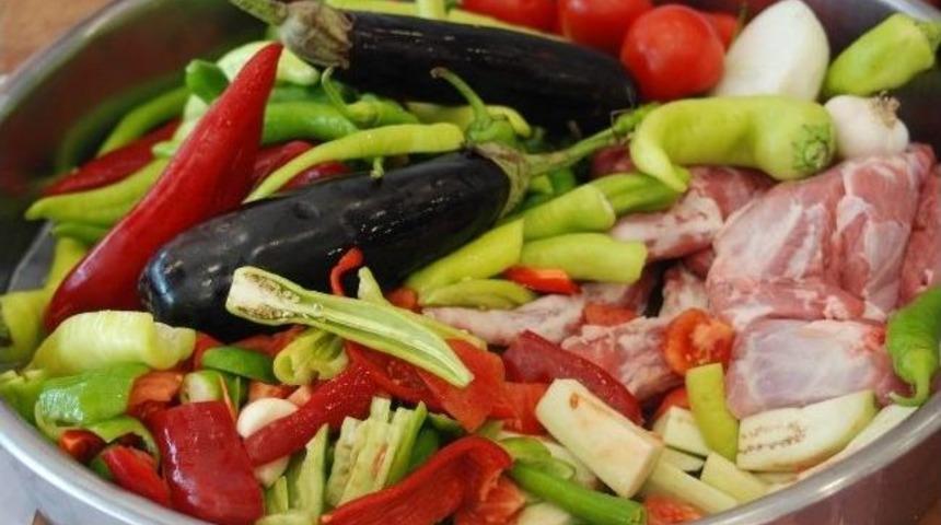 Kuzu Tandır İştah Kabartıyor