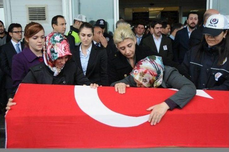 Şehit Polisin Cenazesi Memleketine Gönderildi G3