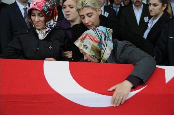 Şehit Polisin Cenazesi Memleketine Gönderildi G4