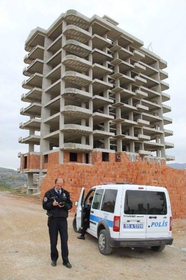 Genç kız 10. kattan atlamak istedi 1