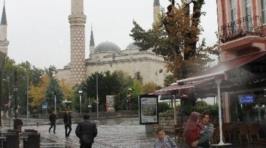 Edirne&rsquo;de Sağanak Yağış