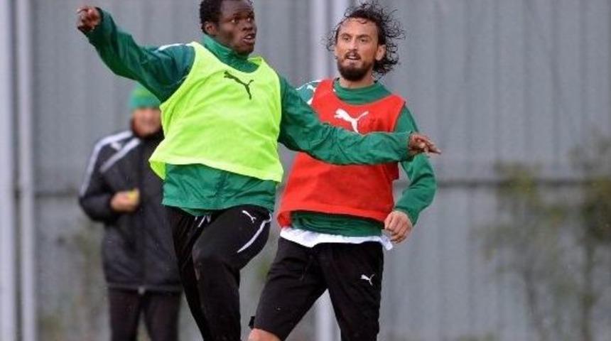 Bursasporlu Futbolcular Kayserispor Ma&ccedil;ında 3 Puanı İstiyor