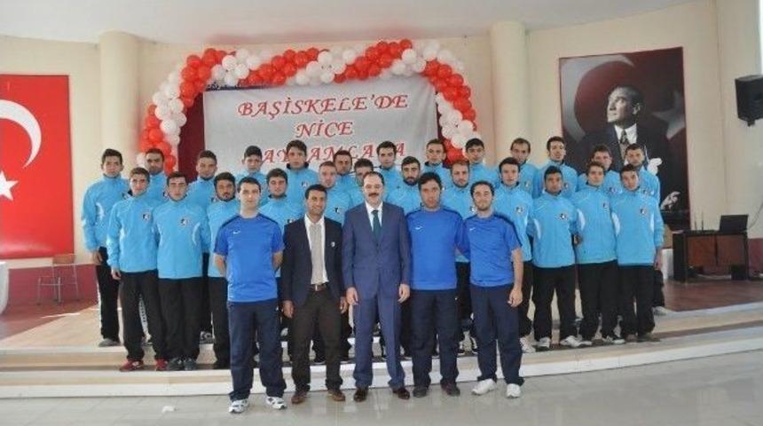 Başiskele Kent Bayramlaşmasını B&uuml;y&uuml;k Coşkuyla Kutladı