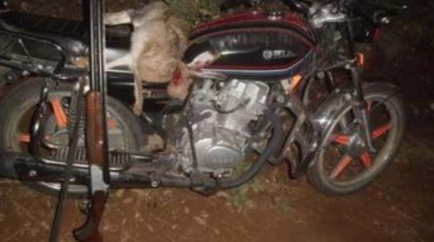 Ka&ccedil;ak Avlanan Avcıya Şok: &Ouml;ld&uuml;rd&uuml;ğ&uuml; Tavşana Karşılık Kamyonetine El Konuldu