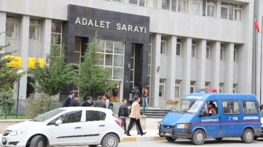 4 Kişinin &Ouml;ld&uuml;ğ&uuml; Arazi Kavgasında Cinayet Zanlısı Adliyeye Sevk Edildi