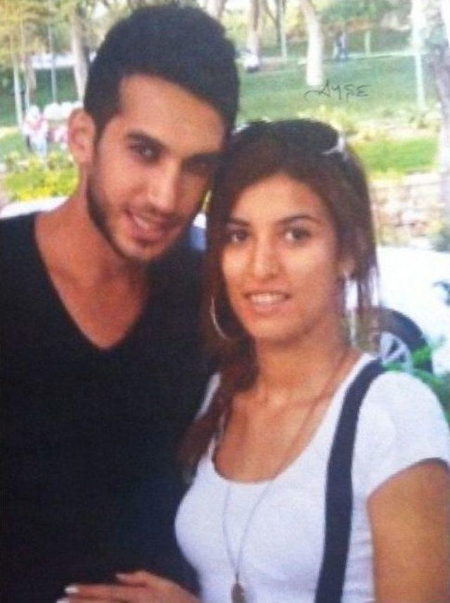 Kız arkadaşını bı&ccedil;aklayarak &ouml;ld&uuml;rd&uuml; 1