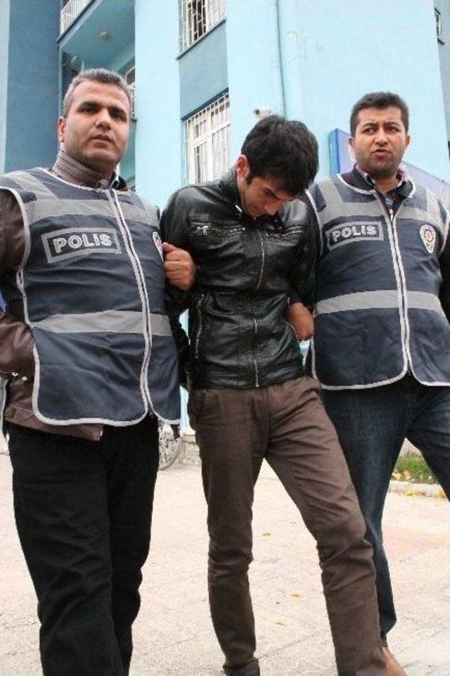 Kız arkadaşını bı&ccedil;aklayarak &ouml;ld&uuml;rd&uuml; 3