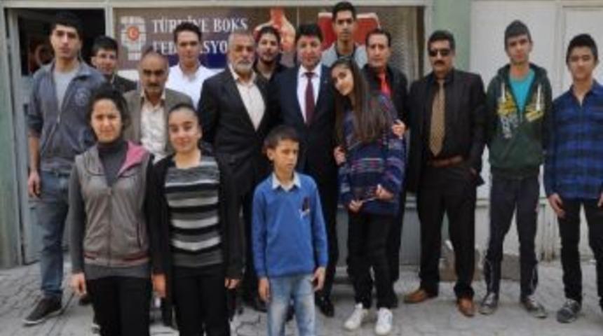 Boks Camiası Bayramlaşma T&ouml;reninde Bir Araya Geldi