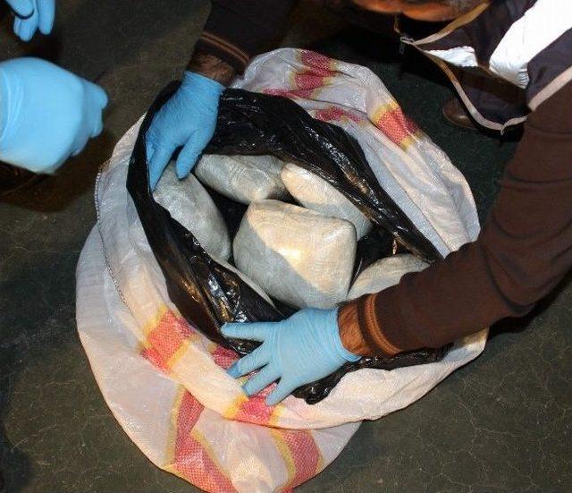 Gaziantep&rsquo;te 315 Kilo Esrar Ele Ge&ccedil;irildi 2