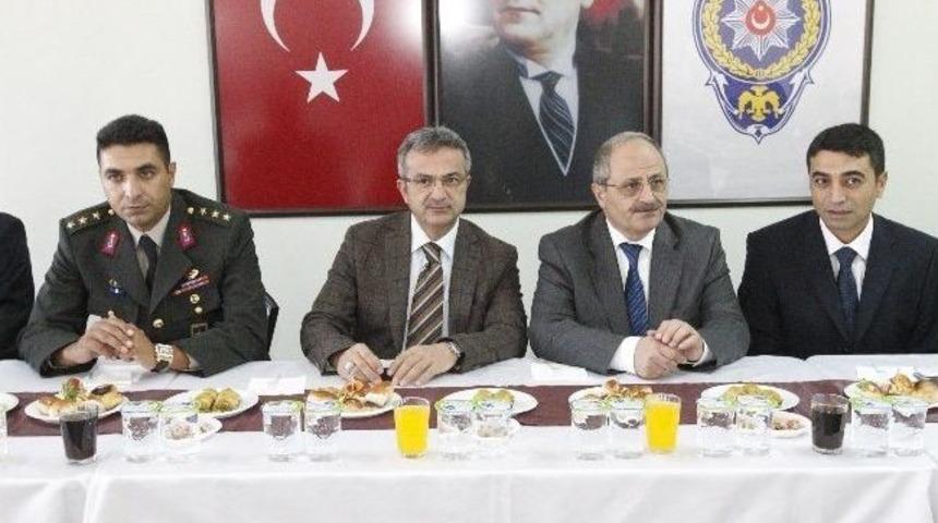 Gebze Protokol&uuml;nden Bayramda Anlamlı Ziyaretler