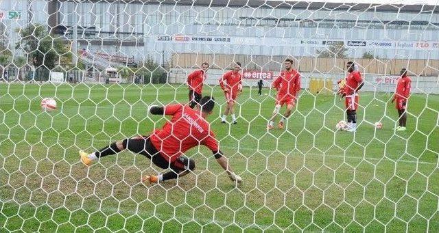 Samsunspor, Balıkesirspor Ma&ccedil;ı Hazırlıklarını S&uuml;rd&uuml;r&uuml;yor 1