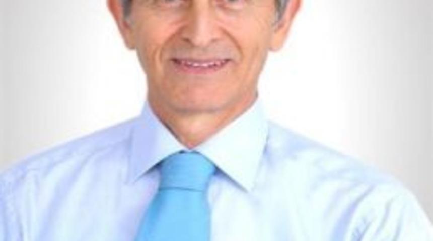 İzmirli Gazeteci-spor Yazarı Şevket Özçelik Hayatını Kaybetti