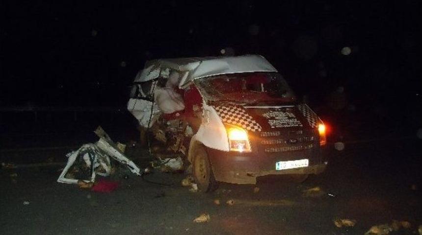 Muş&rsquo;ta Trafik Kazası: 5 Yaralı