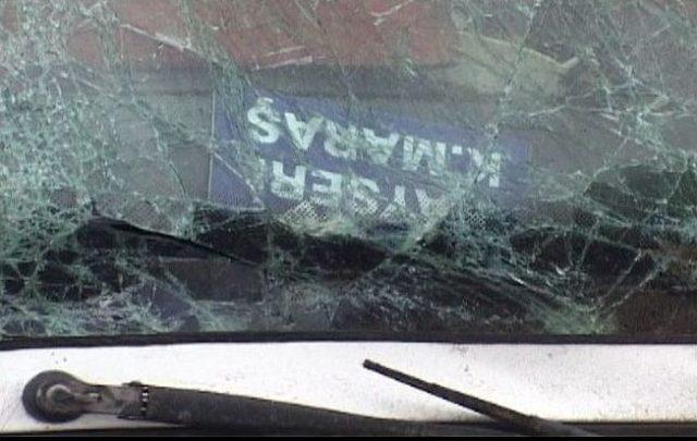 Otob&uuml;s Yoldan &Ccedil;ıktı: 1 &Ouml;l&uuml; 1