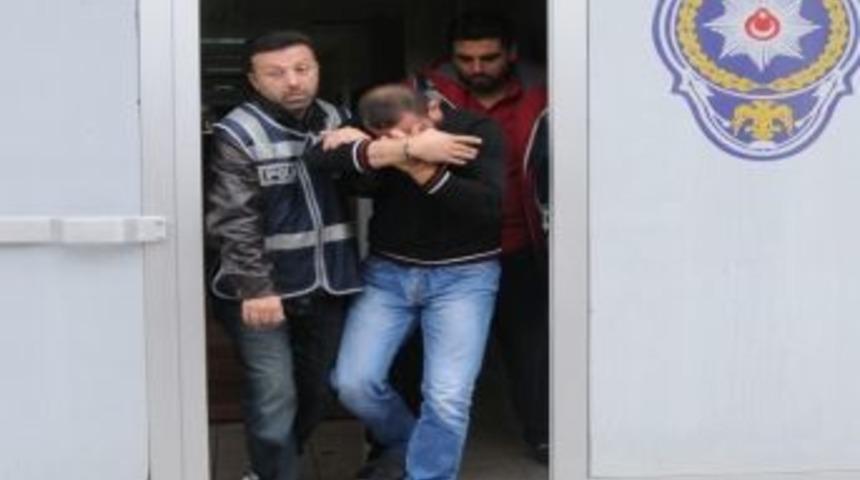 Ranzanın Altına Saklanan Hırsız Yakalandı