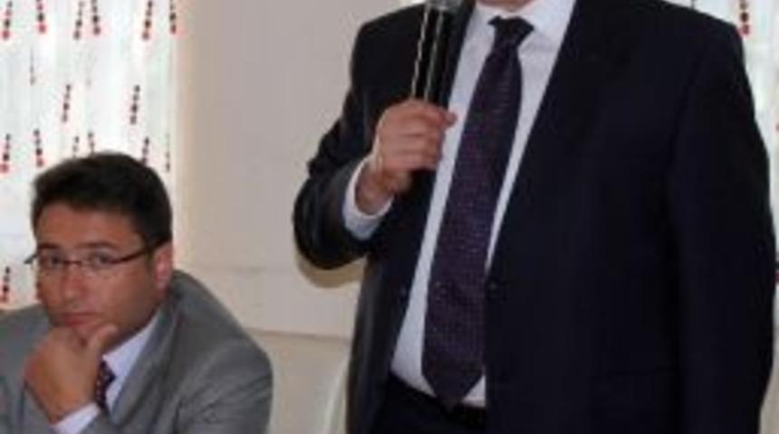 Minder: "başbakan Erdoğan Son 200 Yıla Damga Vuran Bir Lider"