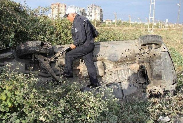 Kamyonetin Lastiği Patladı: 4 Yaralı