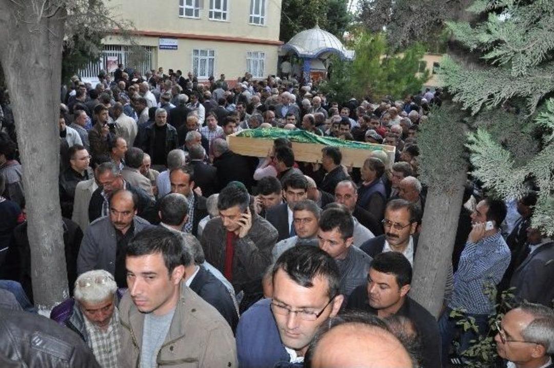 Asker Oğlunu Ziyarete Giderken Kazada &Ouml;len Baba Toprağa Verildi