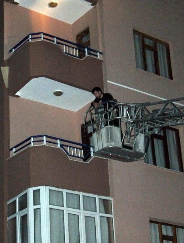 Hırsızdan korkan doktor, mahsur kaldı 1