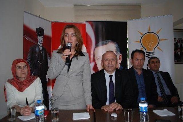 Ak Parti, Cehp Ve Mhp Bayramda Bir Araya Geldi 3
