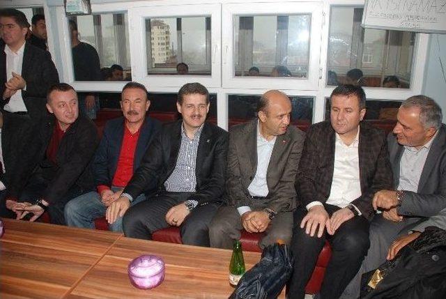 Ak Partililer Bayramlaşma Turunda 1