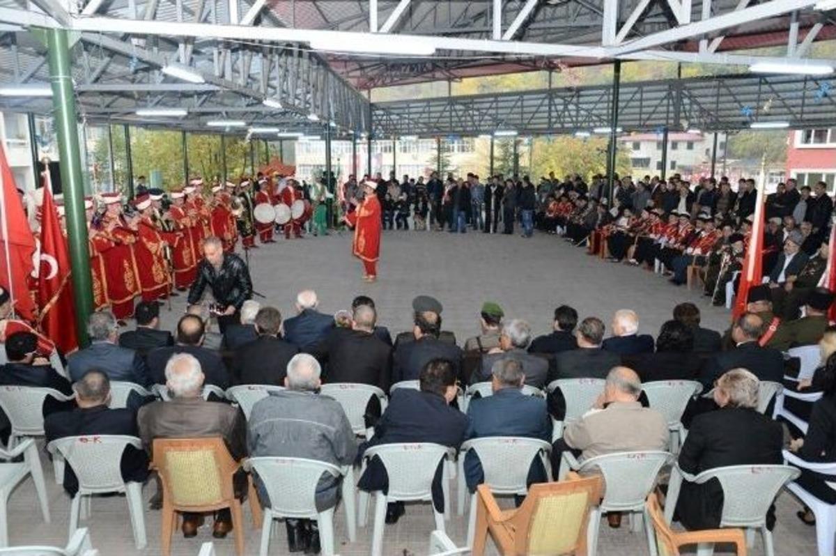 Aldırmaz Saimbeyli&rsquo;nin Kurtuluş Coşkusuna Ortak Oldu