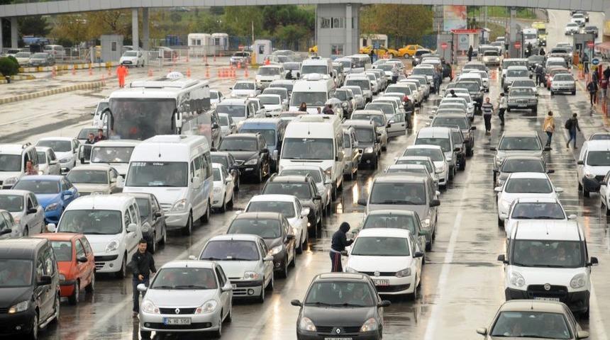 Top&ccedil;ular&rsquo;da Tatil D&ouml;n&uuml;ş&uuml; Yoğunluğu Başladı