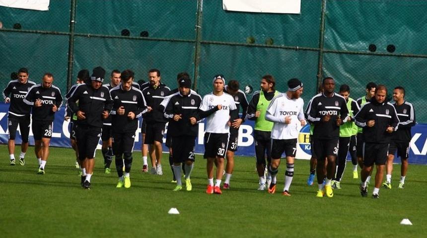 Beşiktaş, &Ccedil;aykur Rizespor Ma&ccedil;ı Hazırlıklarını S&uuml;rd&uuml;rd&uuml;