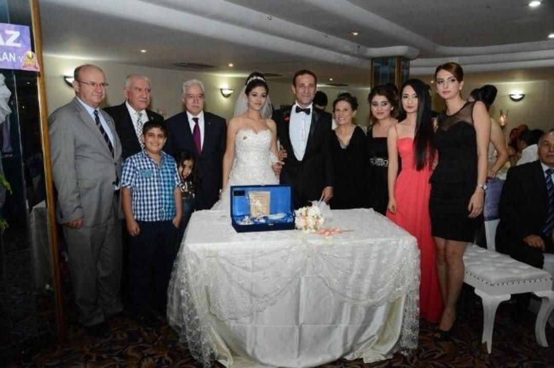 Serin Ve Sefa&rsquo;nın Nikahını Zihni Aldırmaz Kıydı