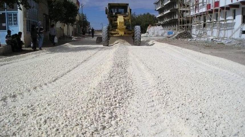 Yavuzeli&rsquo;nde Asfaltlama &Ccedil;alışmaları Başladı