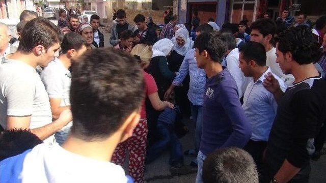 Amca Yeğen Kavgasında Silahlar Konuştu: 1 Yaralı 1